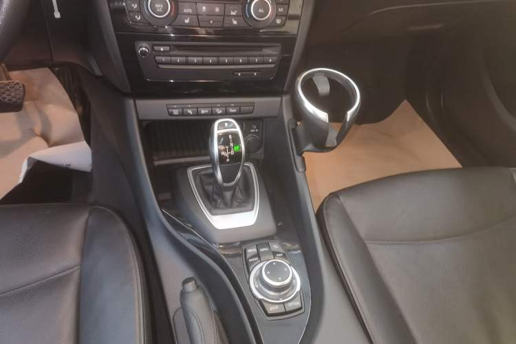 Used BMW X1 2015 xDrive20i Fashion Upgrade Edition