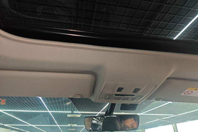 Used Toyota RAV4 2016 2.0L CVT Two-Wheel Drive Smart Edition China V Standard