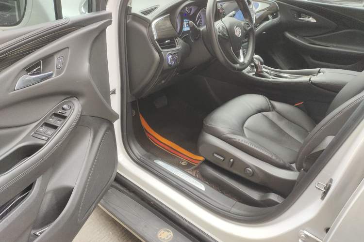 Used Buick Envision 2018 20T Two-Wheel-Drive Elite Model