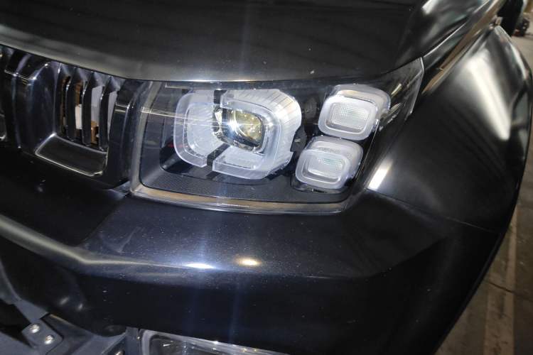 Used BAIC Off-Road BJ40 2021 2.0D Automatic Four-Wheel Drive Blade Hero Edition Adventurer Type