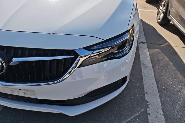 Used Buick GL6 2019 18T 6-Seater Connected Luxury Version China VI Standard
