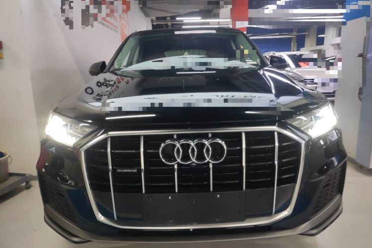 Used Audi Q7 2021 45 TFSI quattro S line Sport model