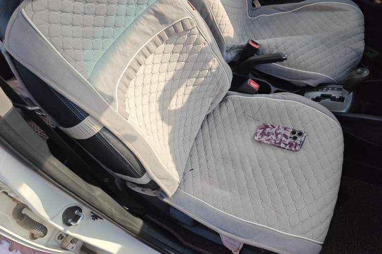 Used Kia K2 2012 Sedan 1.4L Automatic GLS Commemorative Edition
