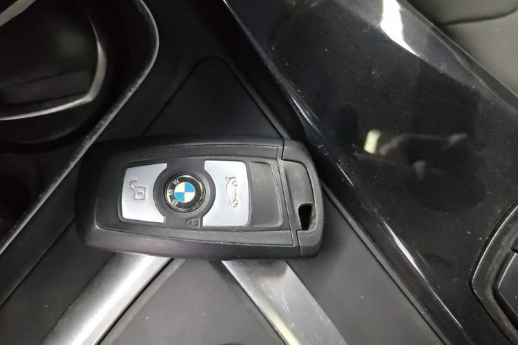 Used BMW 3 Series 2017 320Li Fashion Model
