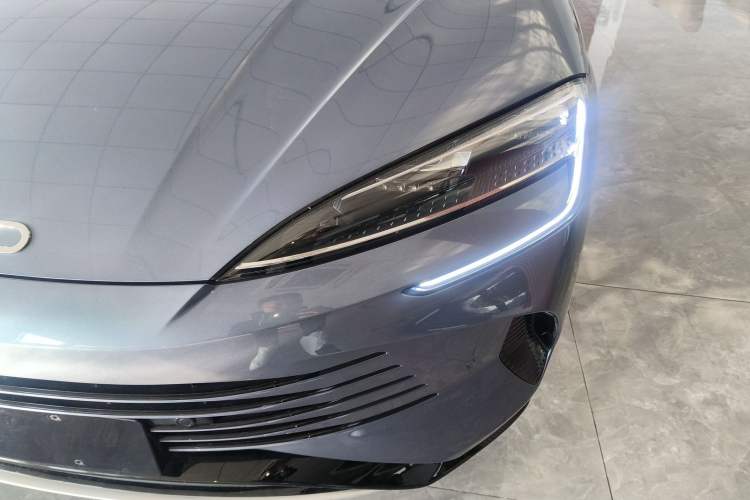 Used BYD Seal 2023 DM-i 1.5T 121km Flagship Model