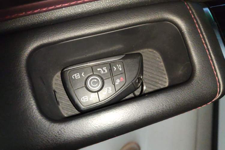 Used Buick Century 2023 2.0T Six-Seater Yinshi Edition