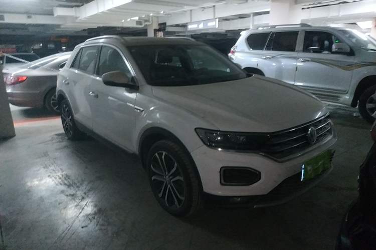 Used Volkswagen T-ROC 2019 280TSI DSG Four-Wheel Drive Luxury Version China V Standard
