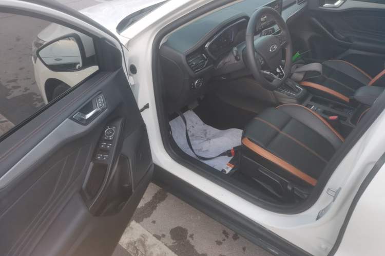 Used Ford Focus 2022 Sedan EcoBoost 180 Automatic Performance Edition
