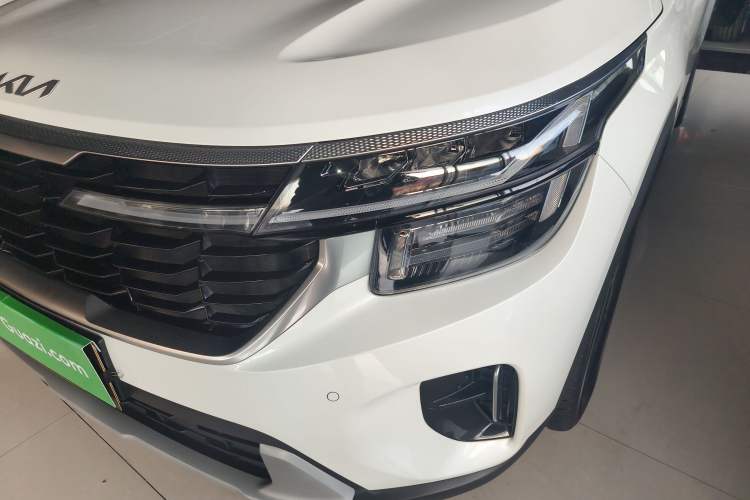 Used Kia Seltos 2023 1.5L CVT Luxury Edition
