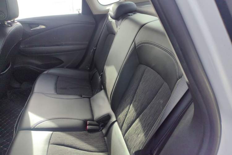 Used Buick Verano 2018 Sedan 20T Dual-Clutch Leading Model
