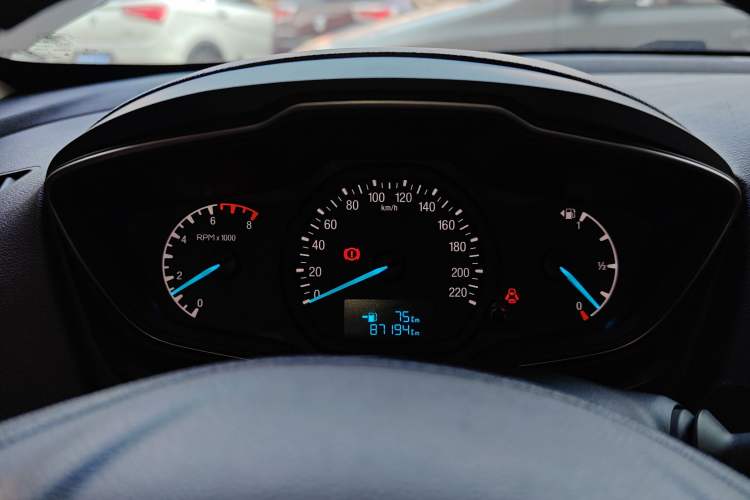 Used Ford Escort 2015 1.5L Manual Comfort Model
