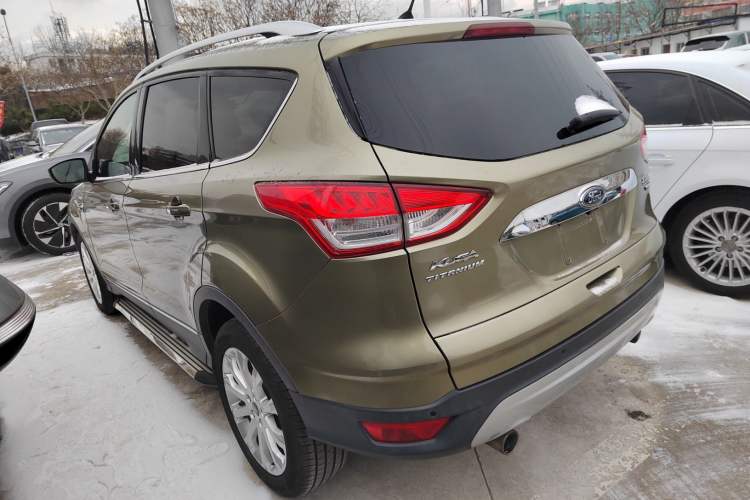 Used Ford Kuga 2015 2.0L GTDi Four-Wheel Drive Prestige Model