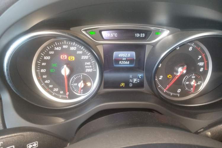 Used Mercedes-Benz GLA 2017 GLA 200 Fashion Model