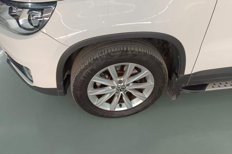 Used Volkswagen Tiguan 2017 300TSI Automatic Two-Wheel Drive Silk Road Luxury Edition