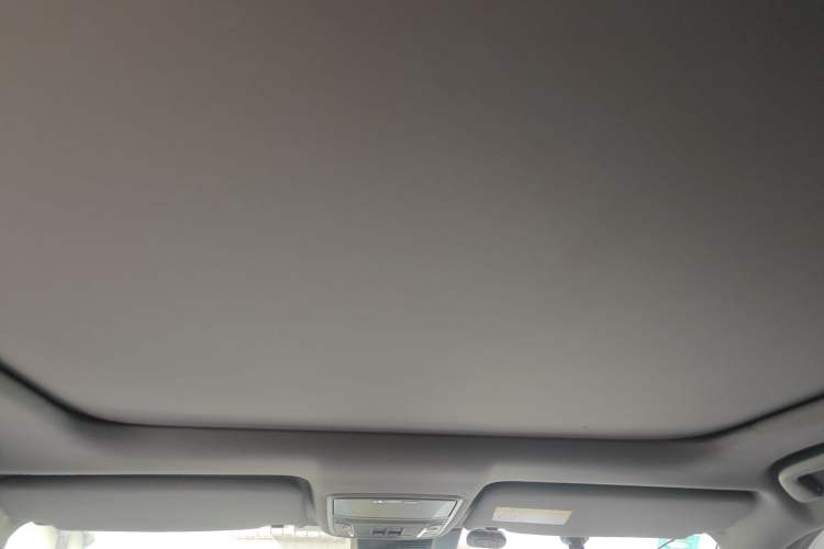 Used Honda UR-V 2017 370TURBO Four-Wheel Drive Prestige Edition China V