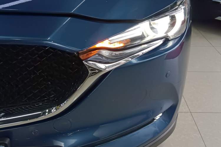 Used Mazda CX-5 2017 2.0L Automatic 2WD ZhiShang Trim China V Standard
