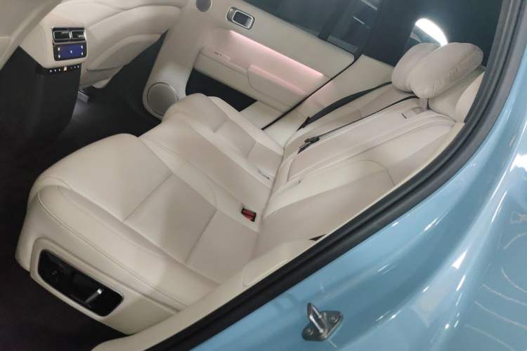 Used Li Auto L7 2024 Ultra Model
