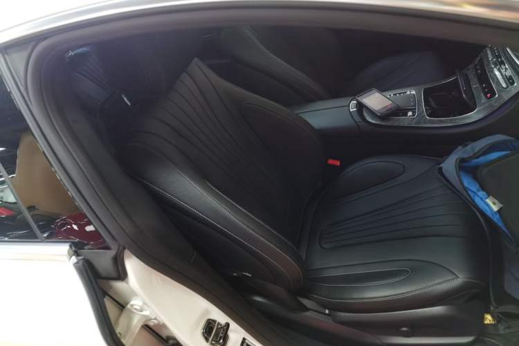 Used Mercedes-Benz CLS 2021 CLS 300 Luxury Model
