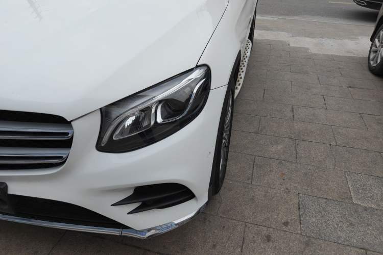 Used Mercedes-Benz GLC 2017 GLC 260 4MATIC Dynamic Edition
