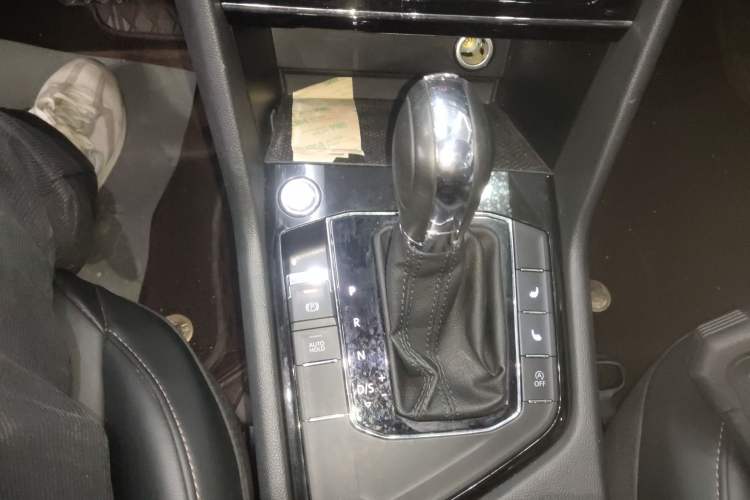 Used Volkswagen Tharu 2022 280TSI Two-Wheel Drive Comfort Edition