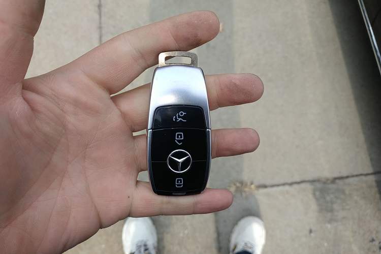 Used Mercedes-Benz E-Class 2022 E 260 L
