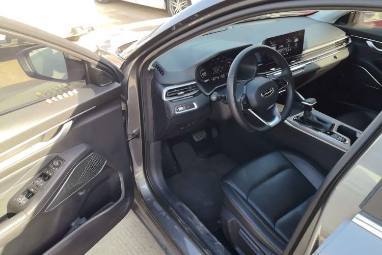 Used Geely Auto Emgrand 2022 4th Generation 1.5L CVT Luxury Model