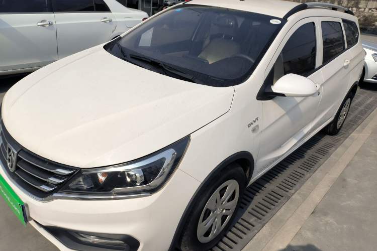 Used Baojun 310W 2017 1.5L Manual Comfort Version China V