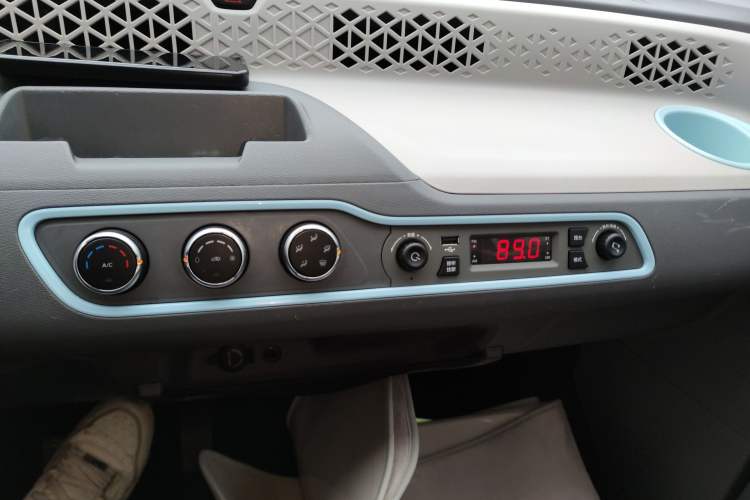 Used Dongfeng Fengon MINIEV 2022 Simple Style Comfort Version