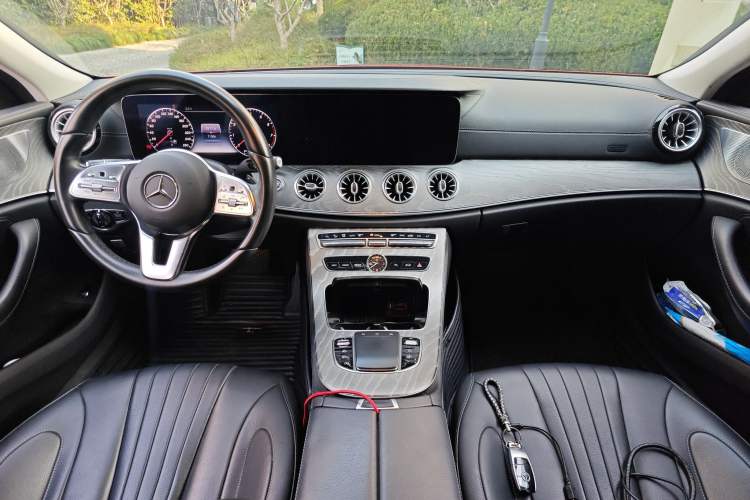 Used Mercedes-Benz CLS 2018 CLS 300 Dynamic Edition