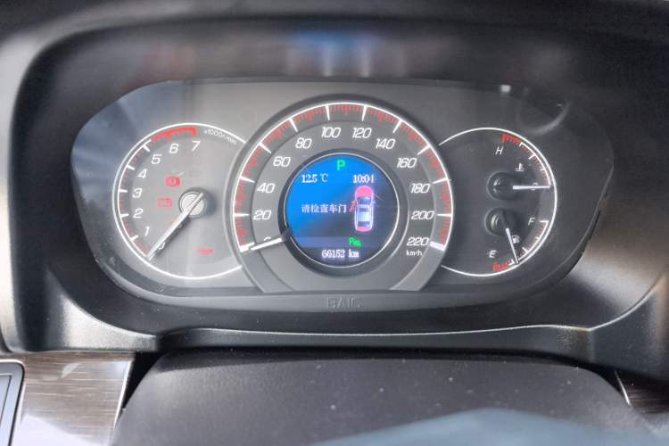 Used HYOSOW S6 2017 1.5T CVT Enjoyment Model
