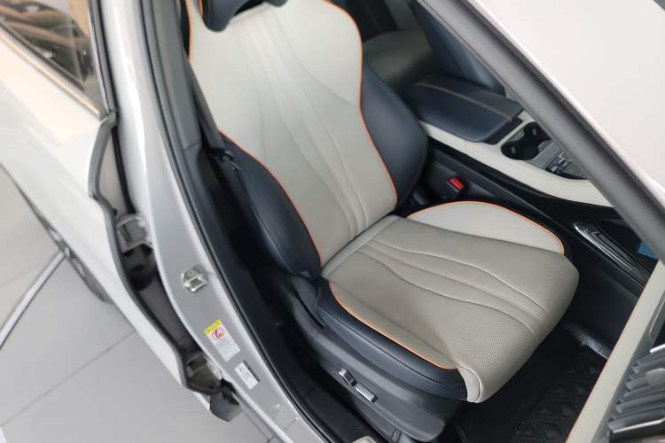 Used BYD Song PLUS New Energy 2023 Champion Edition EV 605KM Flagship PLUS
