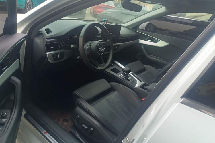 Used Audi A4L 2022 40 TFSI Fashion Dynamic Model