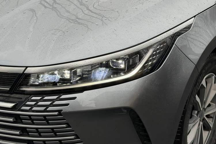 Used BYD Destroyer 05 2024 HONOR Edition DM-i 55KM Luxury Model
