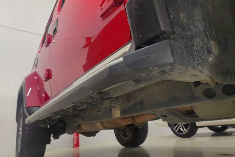 Used Beijing Auto BJ40 2023 2.0T Automatic Four-Wheel Drive Urban Hunter Edition Chivalrous Type
