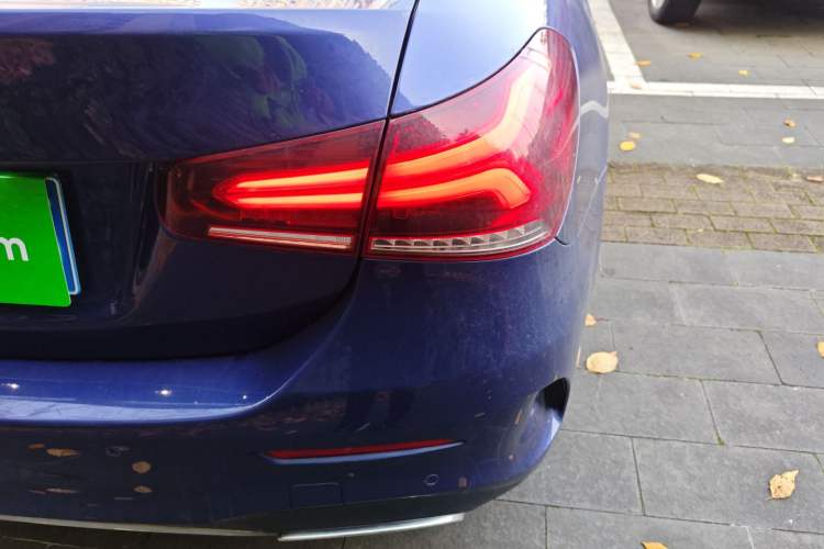 Used Mercedes-Benz A-Class 2020 Restyled A 200 L Sport Sedan Fashion Version
