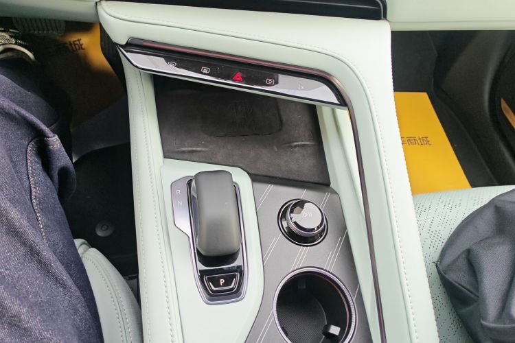 Used Zeekr 001 2025 WE Edition 100 kWh Rear-Wheel Drive