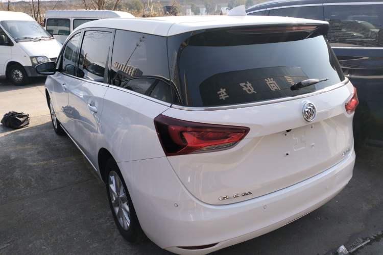 Used Buick GL6 2018 18T 6-Seater Elite Model
