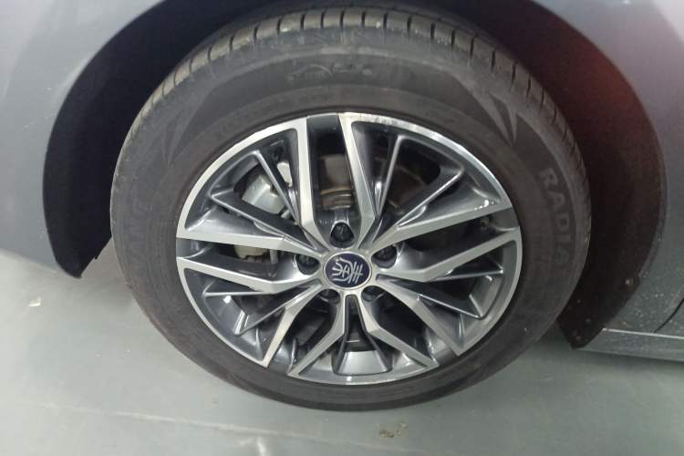 Used BYD Qin PLUS 2021 EV 500KM Luxury Model