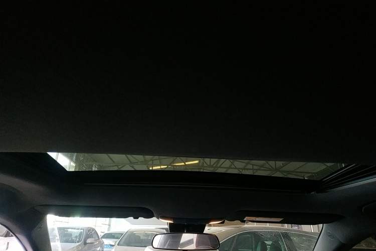 Used Toyota Levin 2022 185T CVT Luxury Edition
