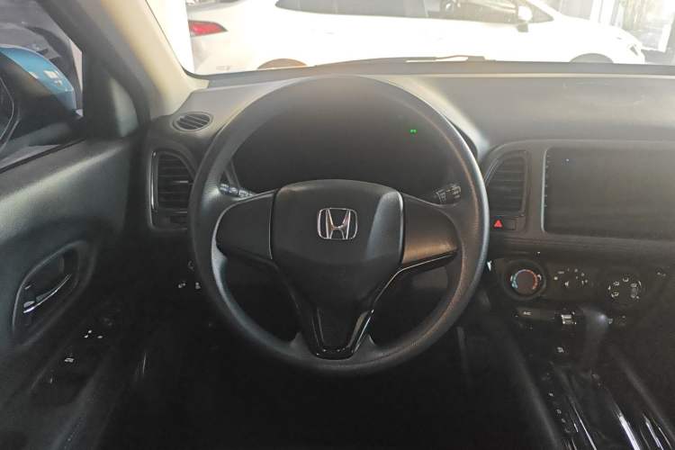 Used Honda Vezel 2020 1.5L CVT Elite Edition
