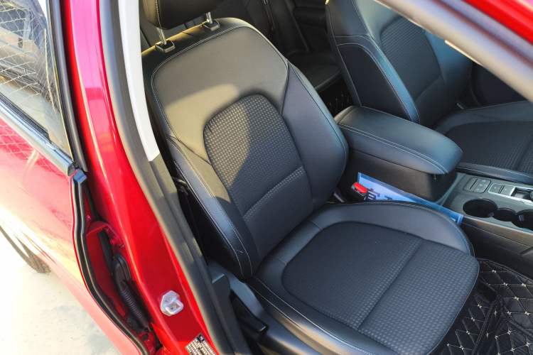 Used Ford Focus 2019 Hatchback EcoBoost 180 Automatic Trendy Model