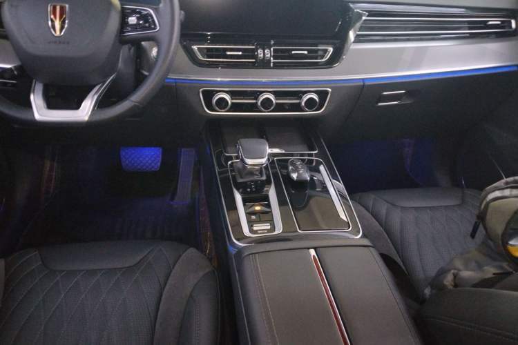 Used Hongqi HS5 2023 2.0T Four-Wheel Drive Flagship Pro Edition