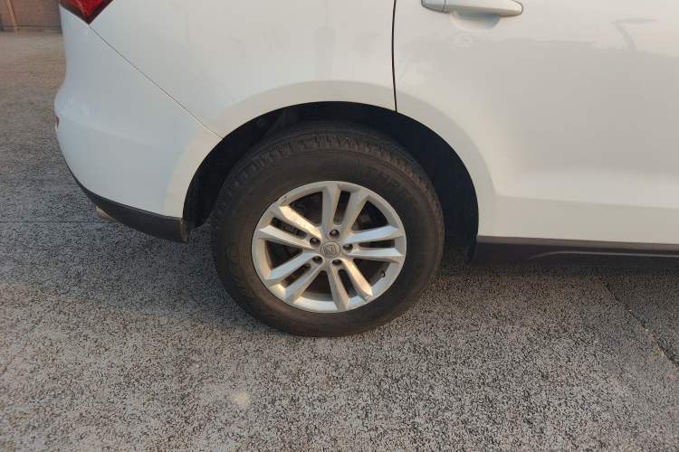 Used Zotye T600 2016 1.5T Manual Elite Model
