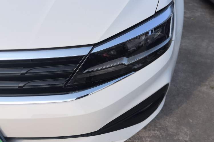 Used Volkswagen Lamando 2019 230TSI DSG Vision Edition China VI Standard
