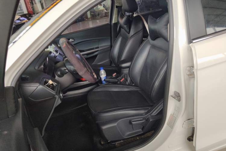 Used Ford Escort 2017 Happiness Edition 1.5L Automatic Fashion Version
