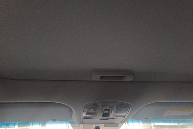 Used Hyundai Elantra (6th Generation / Lingdong) 2018 1.6L Automatic 15th Anniversary Special Edition
