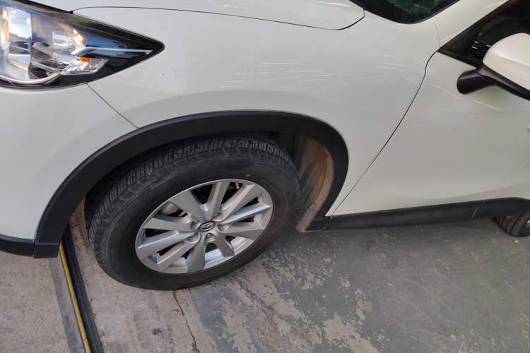 Used Mazda CX-5 2015 2.0L Automatic Two-Wheel Drive Urban Version
