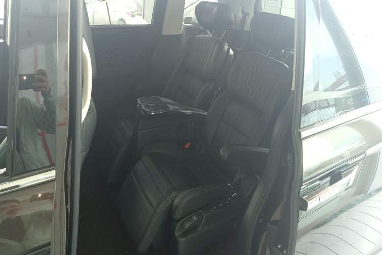 Used Honda Elysion 2022 2.0L eHEV Luxury First Edition
