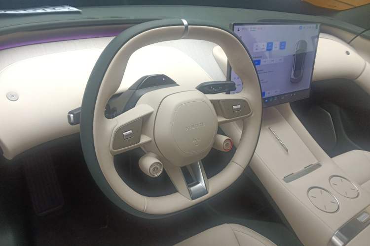 Used  YU7 2025 Ultra-Long Range Rear-Wheel Drive Version
