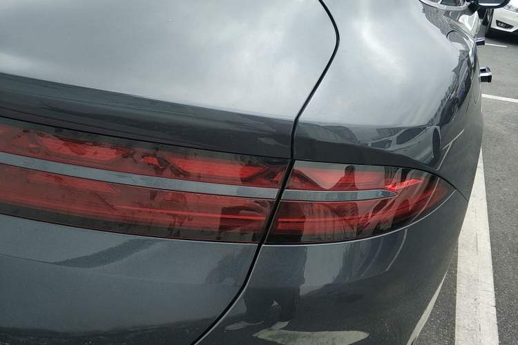 Used Denza Z9 2024 1100 km Four-Wheel Drive Max Version
